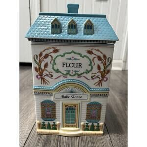 Vintage 1990 Lenox Spice Village Flour Canister /Read